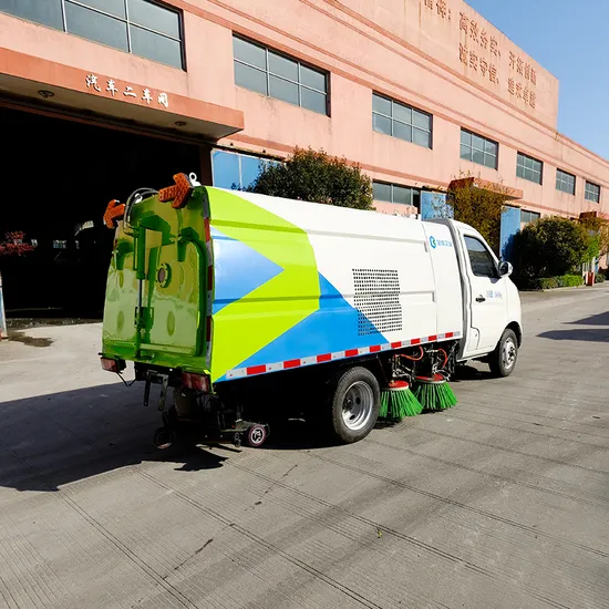 Camion spazzatrice stradale Dongfeng Street da 2,5 m³ per trasporto all'ingrosso, pulizia e pulizia