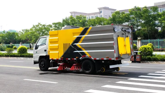 Autospazzatrice stradale Dongfeng Kinrun 25000 kg 8X4 Efficiente autocarro per la pulizia delle strade con massa di 25000 kg e contenitore da 10 m³