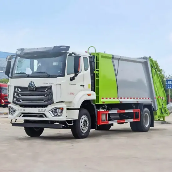 Robusto camion compattatore per rifiuti urbani per una gestione efficiente dei rifiuti
